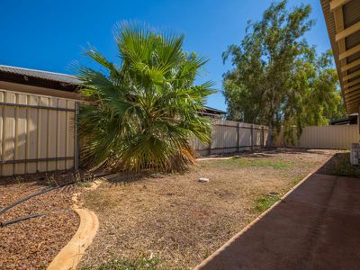 8 / 4 Reynolds Place, South Hedland