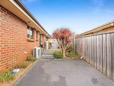 2 / 273 Westbury Road, Prospect