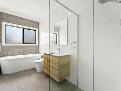 4 / 6 Dovers Avenue, Albion Park