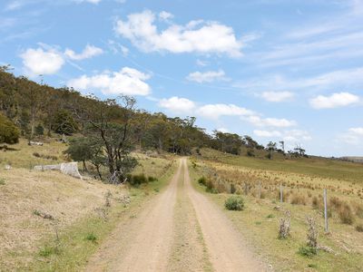 "Kheme Hill" Eastwood Road, York Plains