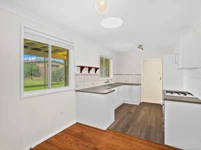 16 Gordon Avenue, Oak Flats