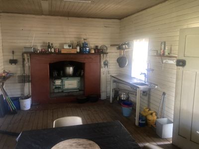 1950 FLAGGS ROAD, Gungal