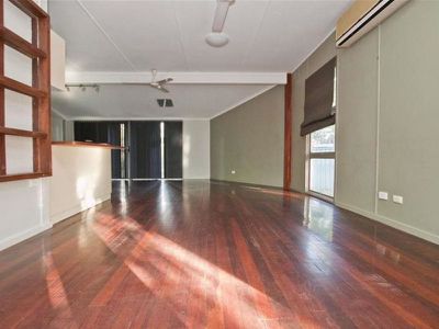 10 Kurrajong Street, Kununurra