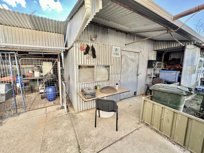 369 MACAULEY STREET, Hay