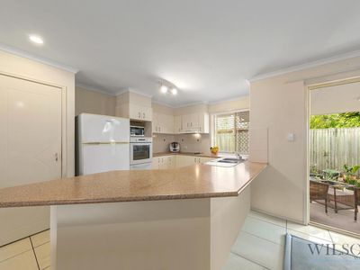 2 / 38 First Ave, Beachmere