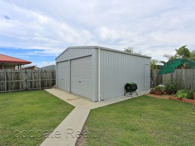 5 Honeyeater Ct, Woodgate