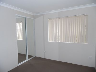 2 / 81-83 Clyde Street, Guildford