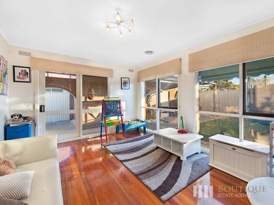 28 Shalimar Crescent, Dandenong North