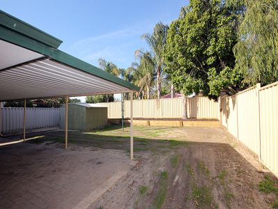 12 Edwards Entrance, Stratton