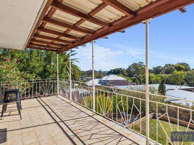 27 Stockdale Crescent, Wembley Downs