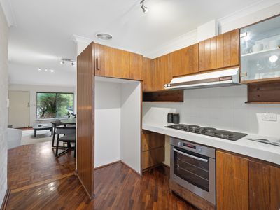 7 / 98-100 Moulden Avenue, Yokine