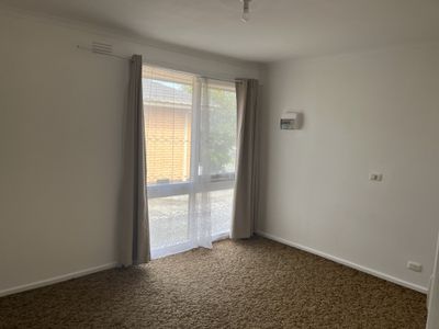 2 / 30-32 Atami Crescent, Corio