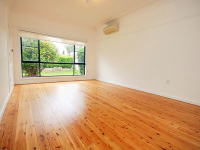 6 Harcourt Avenue, East Hills