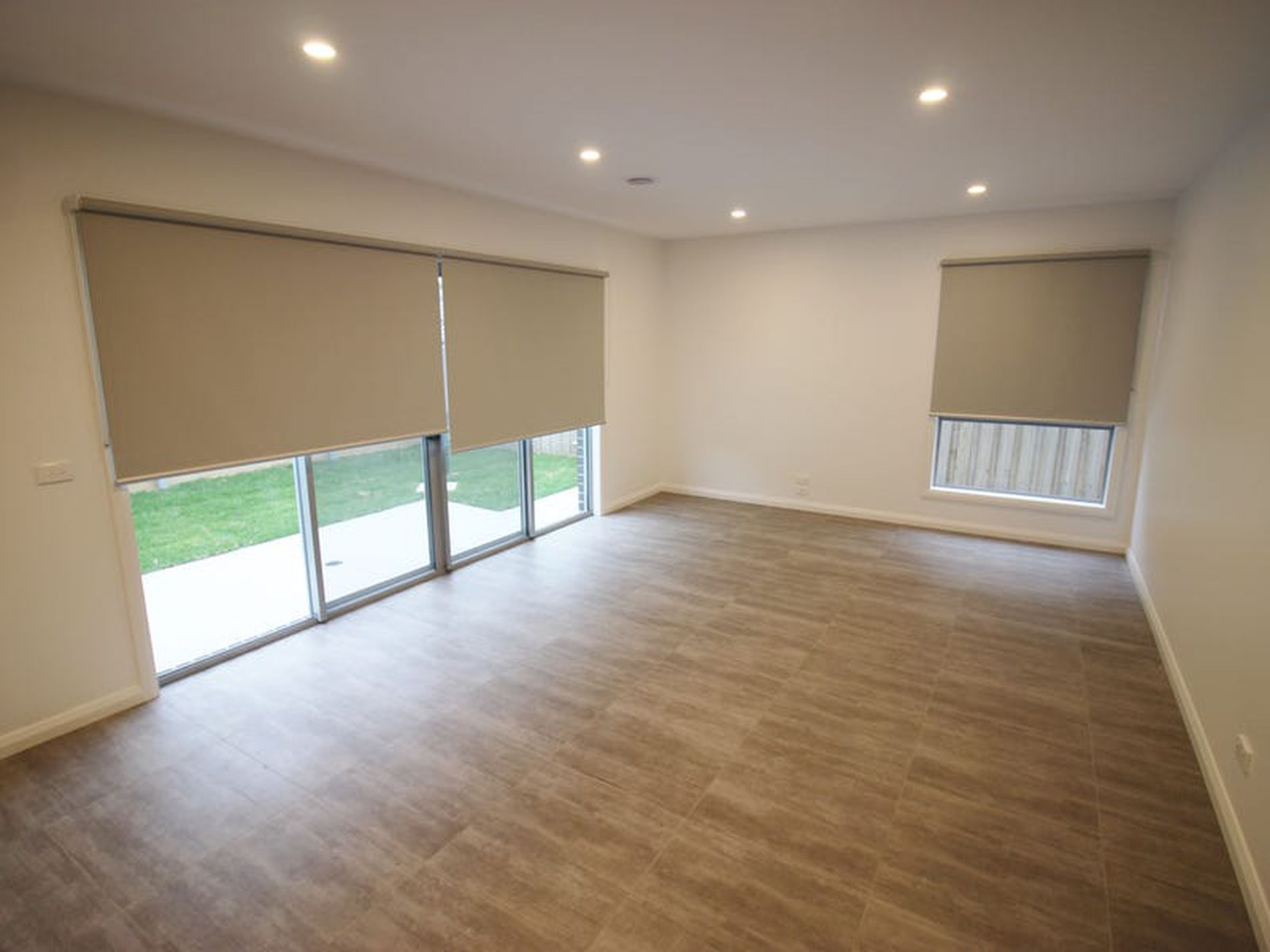 6A Nagle Drive, Belmont