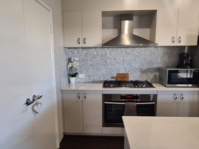8 Basedow Chase, Banksia Grove