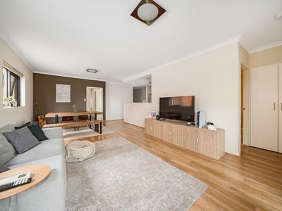 1 / 18 Wellington Street, East Perth