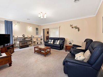 11 Henry Street, Keilor East