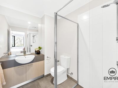 2 Plenty Way, Cranbourne North