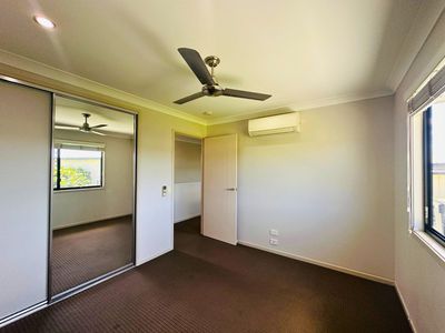 6 / 8-10 Lambert Drive, Moranbah