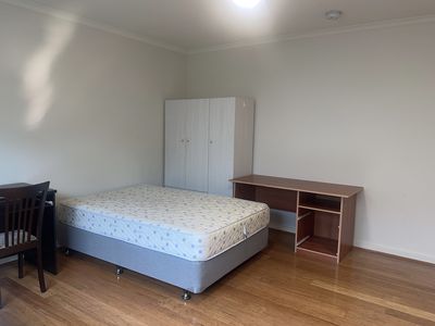 1 / 108 (R3) Wellington Road, Clayton