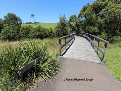 22 Glenelg Crescent, Red Head