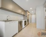 301 / 38 Oakden Street, Greenway