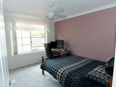 4 / 91-93 Hind Avenue, Forster