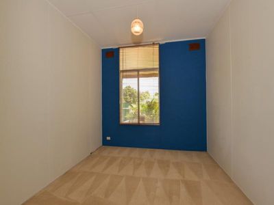 87 Killarney Street, Lamington