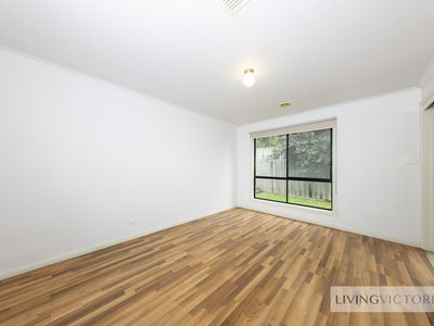 4 / 43 Acacia Crescent, Melton South