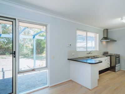 41 Wanbrow Way, Duncraig