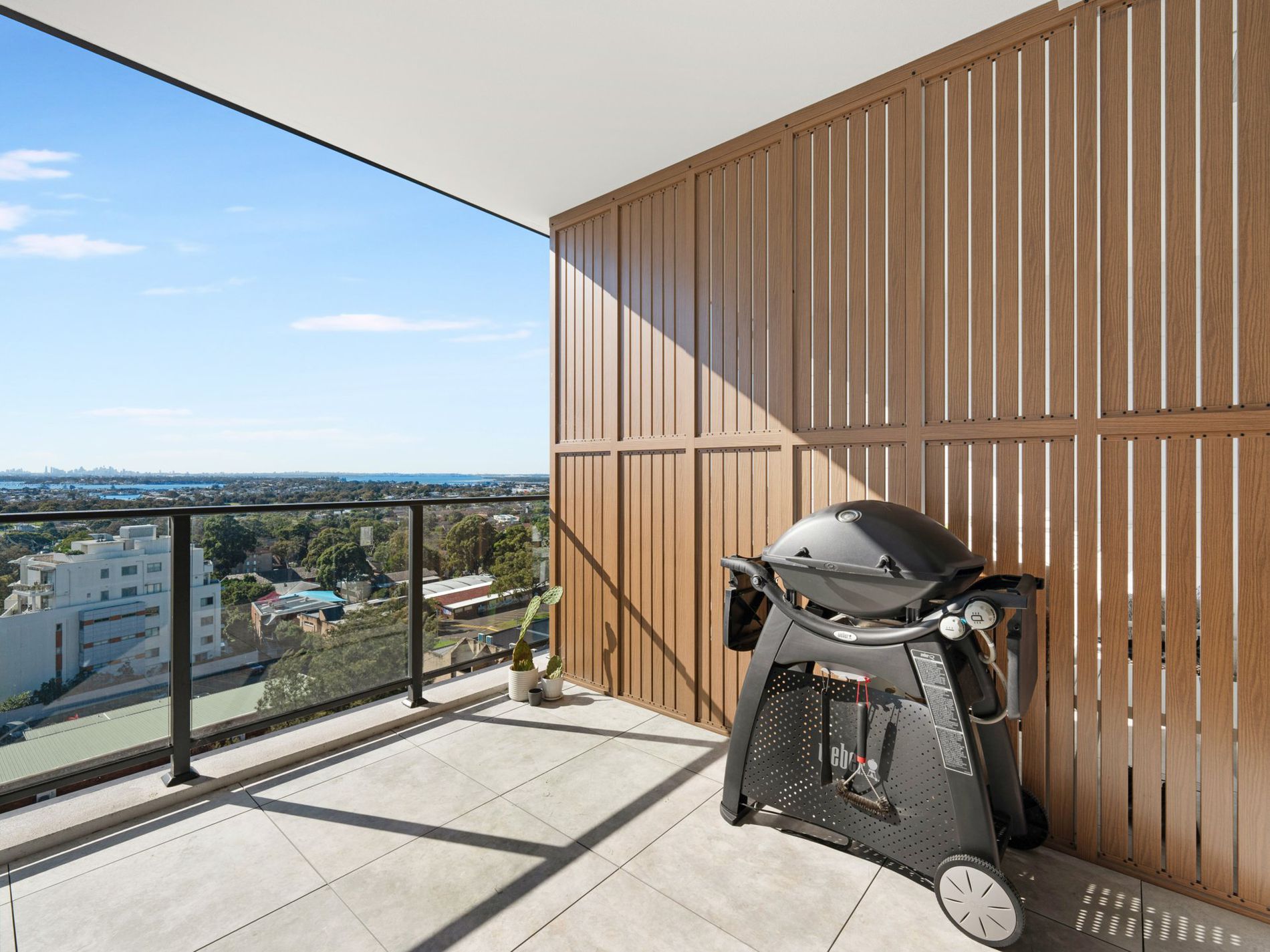 602 / 559 Kingsway, Miranda