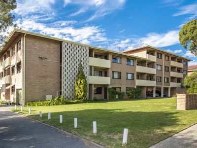 11 / 522 Stirling Highway, Peppermint Grove