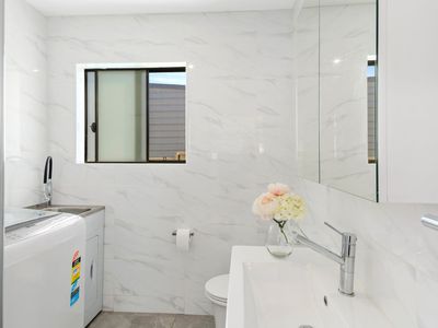 328a Northcliffe Dr, Lake Heights
