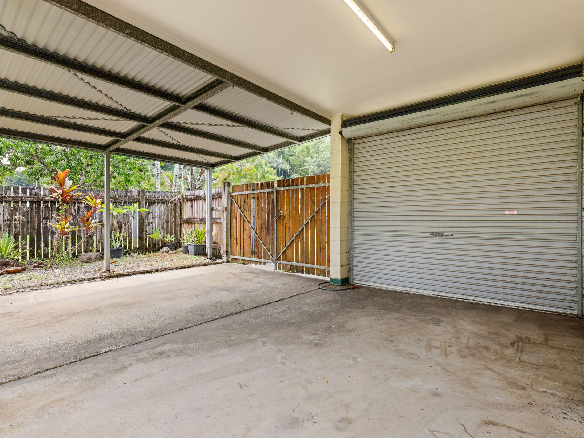 6 Yates Court, White Rock