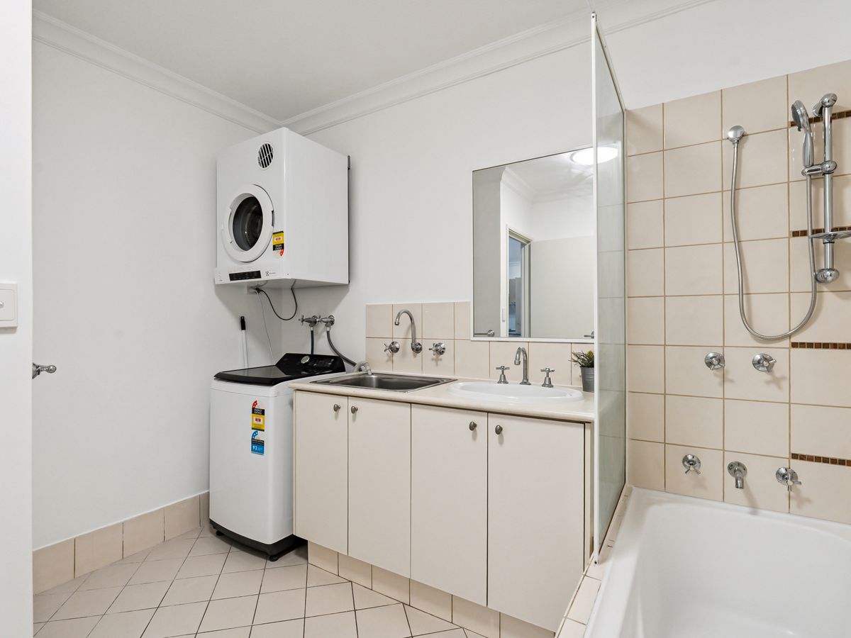 22 / 7 Bronte Street, East Perth