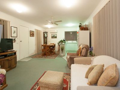 8 Fenton Ave, Rosebud
