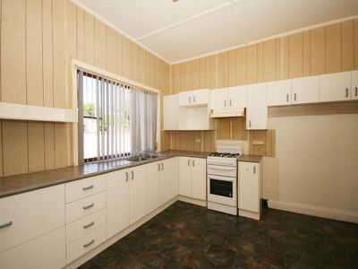 18 LAIDLAW STREET, Boggabri