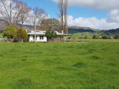 56 Tallangatta Creek Road, Tallangatta Valley