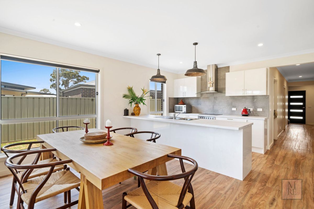 2 / 7 Avoca Court, Mansfield