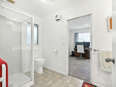 60 / 16 Rototuna Road, Flagstaff