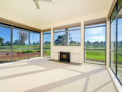 106 KERR ROAD, Thurgoona