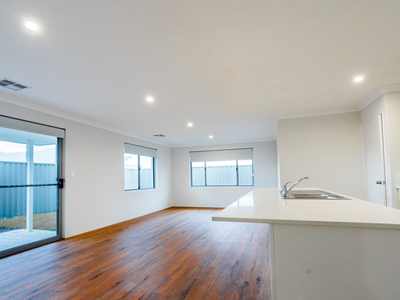 39 Diane Avenue, Henley Brook