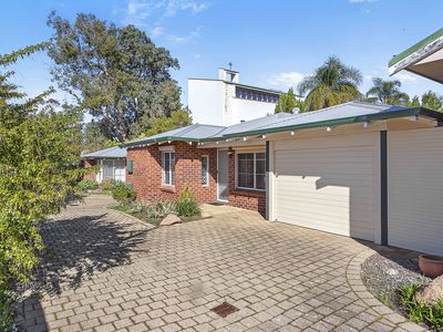 2 / 6 Hammad Street, Palmyra