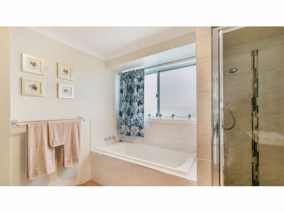 10 Hovea Court, Dubbo