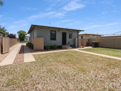 9 Elizabeth Street, Horsham