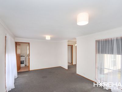 12 Shirley Street, Horsham