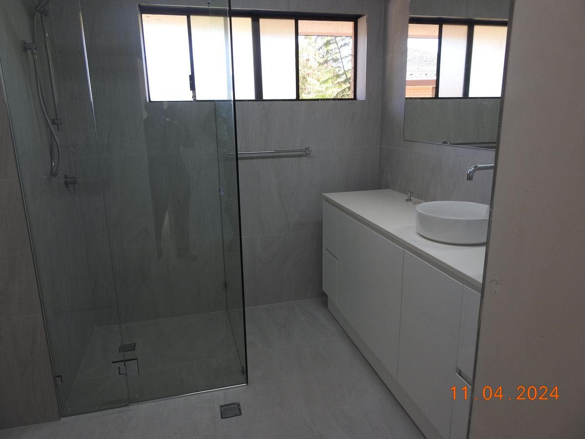 5 / 8 Angie Court, Mermaid Waters