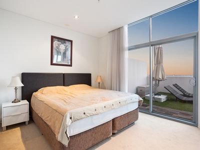 2201 / 237 Adelaide Terrace, Perth