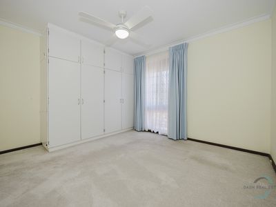 7 Oldham Street, Hillarys