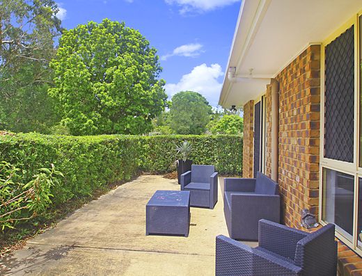 Cooroibah Rural Retreat image 2
